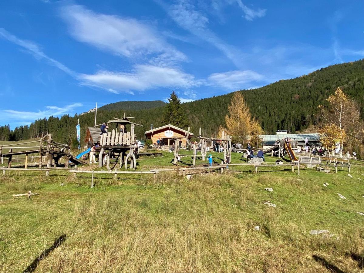 Blsv Sportcamp Direkt Am Kurvenlift Hostel Schliersee Buitenkant foto