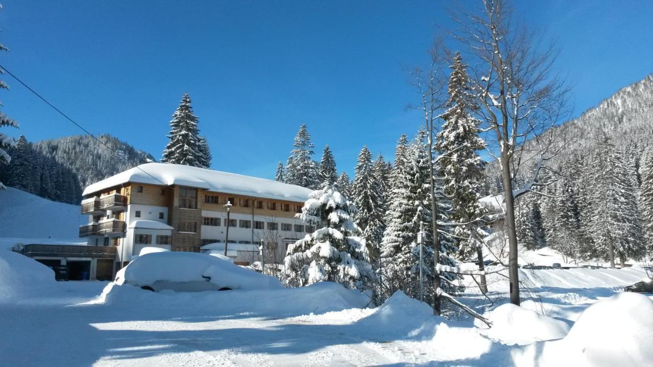 Blsv Sportcamp Direkt Am Kurvenlift Hostel Schliersee Buitenkant foto