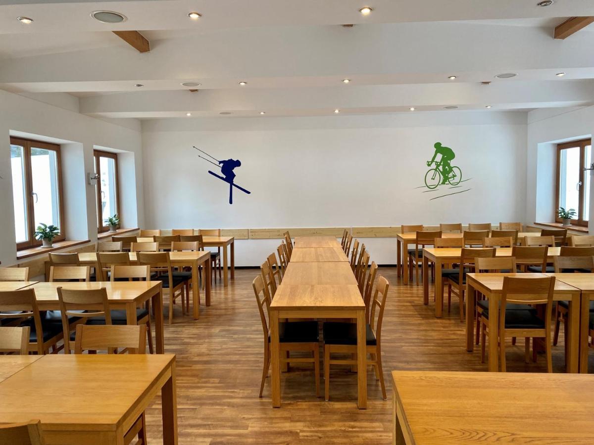 Blsv Sportcamp Direkt Am Kurvenlift Hostel Schliersee Buitenkant foto